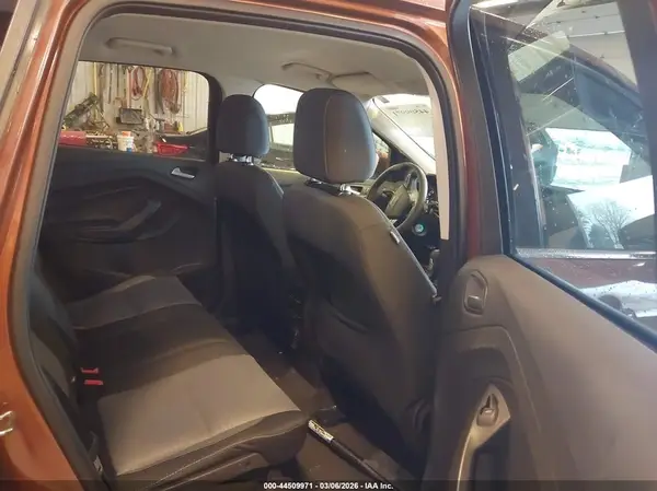 1FMCU0GD8HUC24028 2017 FORD ESCAPE - Image 8