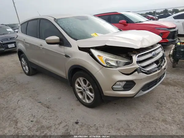 1FMCU0GD8HUC24742 2017 FORD ESCAPE - Image 1