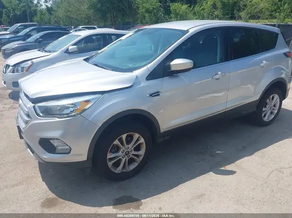 1FMCU0GD8HUC25101 2017 FORD ESCAPE - Image 2