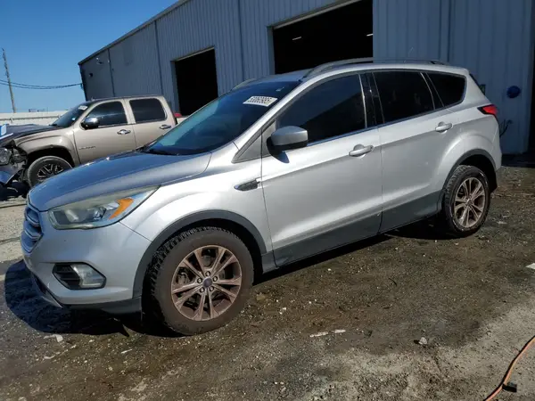1FMCU0GD8HUC43890 2017 FORD ESCAPE - Image 1