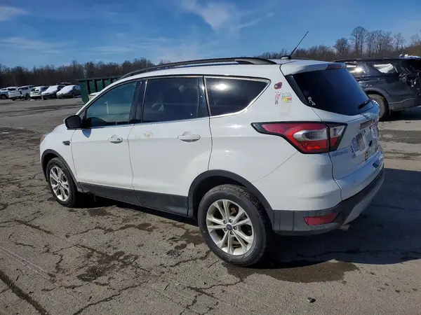1FMCU0GD8HUC48216 2017 FORD ESCAPE - Image 2