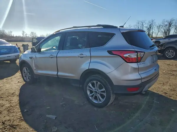 1FMCU0GD8HUC65470 2017 FORD ESCAPE - Image 2