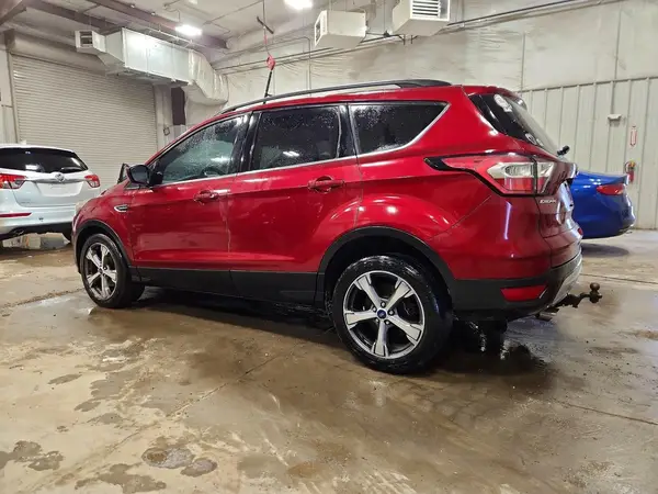 1FMCU0GD8HUC84827 2017 FORD ESCAPE - Image 2