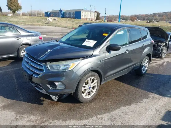 1FMCU0GD8HUC86626 2017 FORD ESCAPE - Image 2