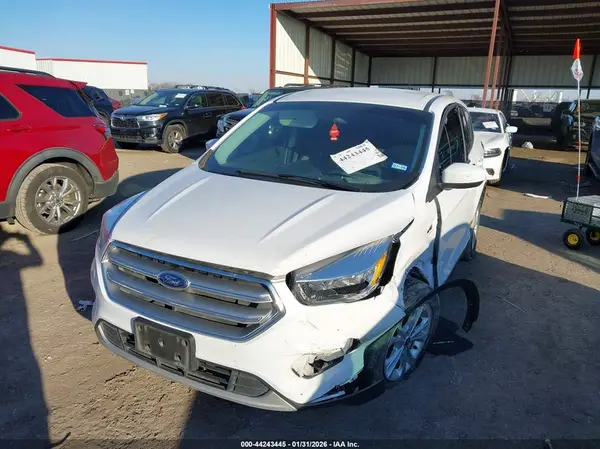 1FMCU0GD8HUC87114 2017 FORD ESCAPE - Image 2