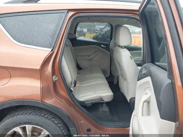 1FMCU0GD8HUC98856 2017 FORD ESCAPE - Image 8