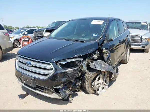 1FMCU0GD8HUD12612 2017 FORD ESCAPE - Image 2