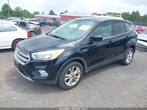 1FMCU0GD8HUD25750 2017 FORD ESCAPE - Image 2