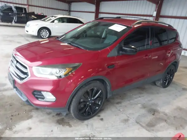 1FMCU0GD8HUD29412 2017 FORD ESCAPE - Image 2