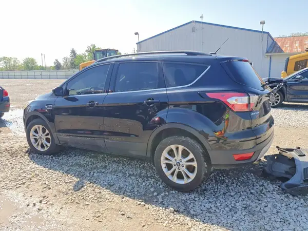 1FMCU0GD8HUD38109 2017 FORD ESCAPE - Image 2