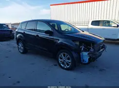 1FMCU0GD8HUD38451 2017 FORD ESCAPE