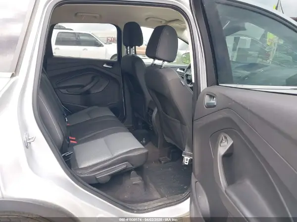 1FMCU0GD8HUD39700 2017 FORD ESCAPE - Image 8