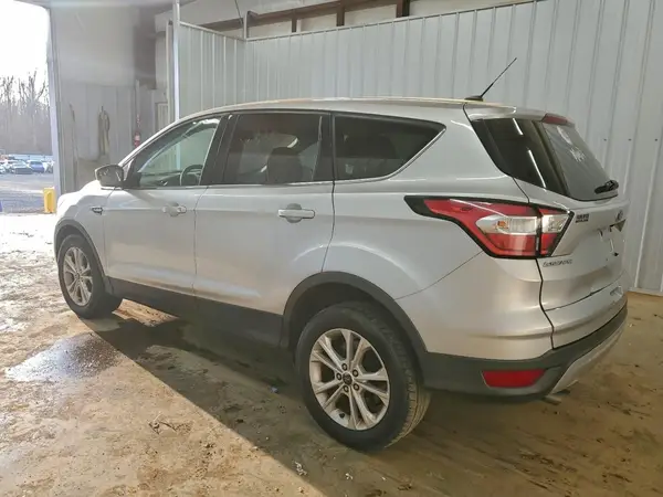 1FMCU0GD8HUD49062 2017 FORD ESCAPE - Image 2