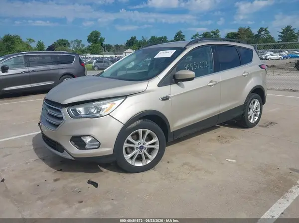 1FMCU0GD8HUD52558 2017 FORD ESCAPE - Image 2