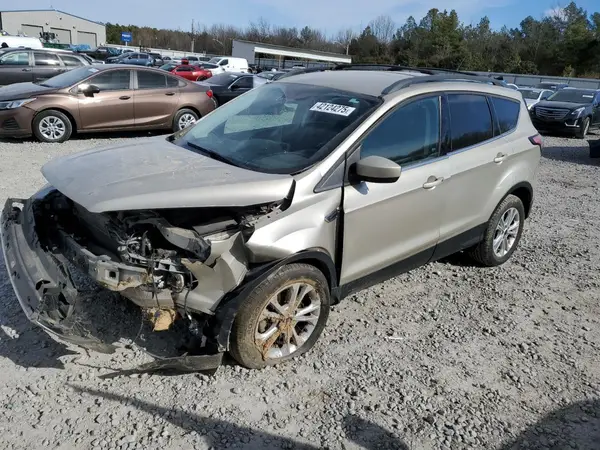 1FMCU0GD8HUD54729 2017 FORD ESCAPE - Image 1