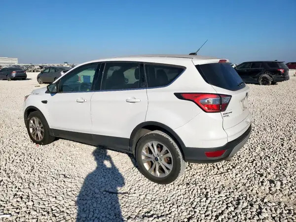 1FMCU0GD8HUD66525 2017 FORD ESCAPE - Image 2