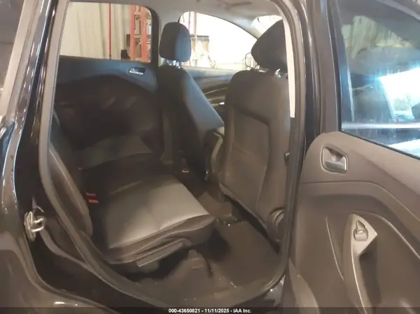 1FMCU0GD8HUD75273 2017 FORD ESCAPE - Image 8
