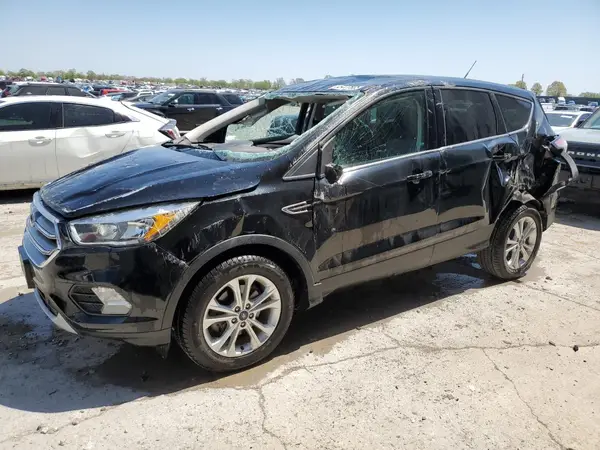 1FMCU0GD8HUD75287 2017 FORD ESCAPE - Image 1