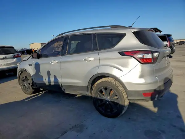 1FMCU0GD8HUD75970 2017 FORD ESCAPE - Image 2