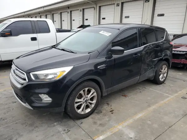 1FMCU0GD8HUD76360 2017 FORD ESCAPE - Image 1