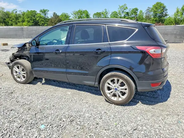 1FMCU0GD8HUD78223 2017 FORD ESCAPE - Image 2