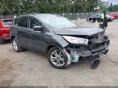 1FMCU0GD8HUD94065 2017 FORD ESCAPE