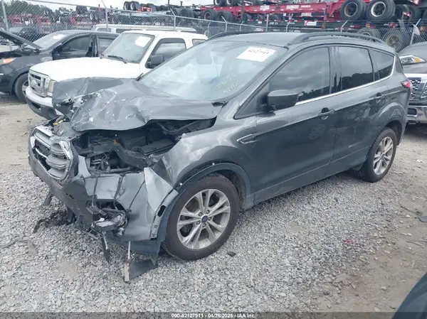 1FMCU0GD8HUE00754 2017 FORD ESCAPE - Image 2
