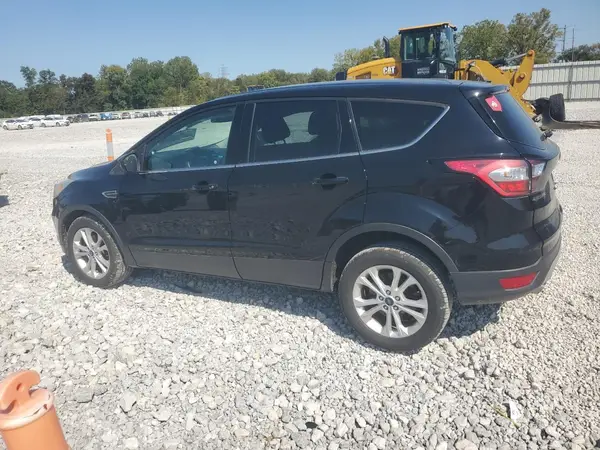 1FMCU0GD8HUE00768 2017 FORD ESCAPE - Image 2