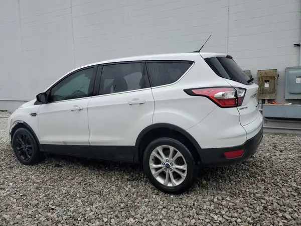 1FMCU0GD8HUE07008 2017 FORD ESCAPE - Image 2