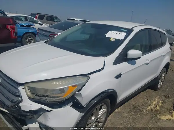 1FMCU0GD8HUE12791 2017 FORD ESCAPE - Image 2