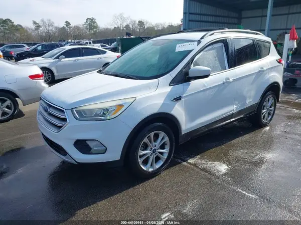 1FMCU0GD8HUE29526 2017 FORD ESCAPE - Image 2