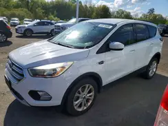 1FMCU0GD8HUE37822 2017 FORD ESCAPE