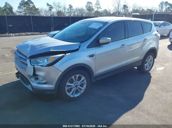 1FMCU0GD8HUE37870 2017 FORD ESCAPE - Image 2