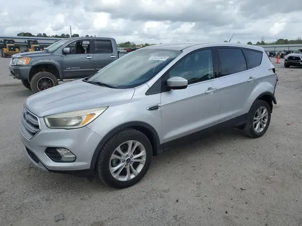 1FMCU0GD8HUE40011 2017 FORD ESCAPE - Image 1