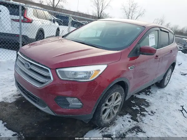 1FMCU0GD8HUE70271 2017 FORD ESCAPE - Image 2