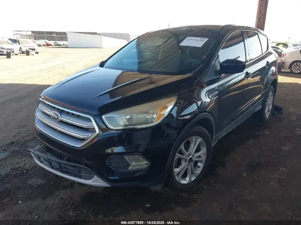 1FMCU0GD8HUE74305 2017 FORD ESCAPE - Image 2