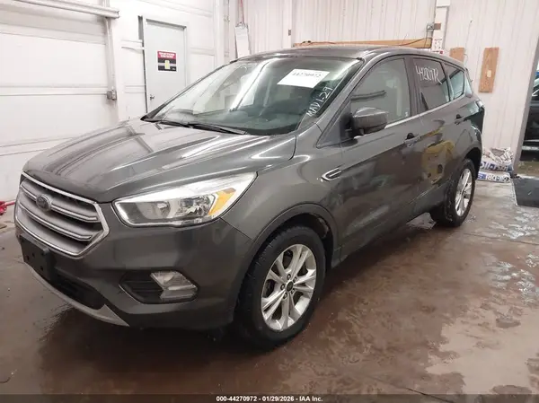 1FMCU0GD8HUE88317 2017 FORD ESCAPE - Image 2