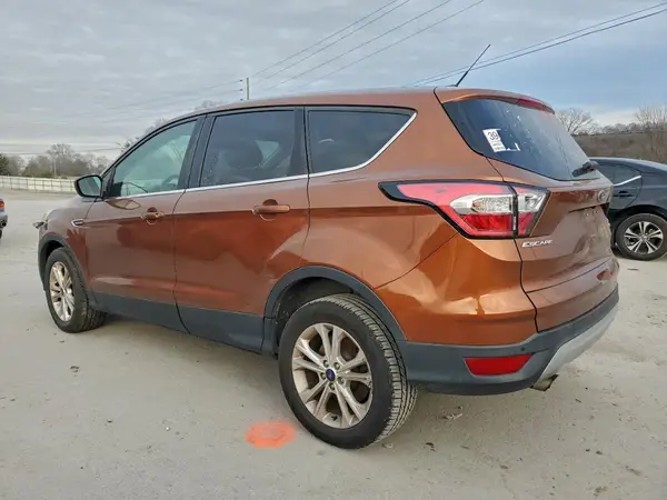 1FMCU0GD8HUE98524 2017 FORD ESCAPE - Image 2