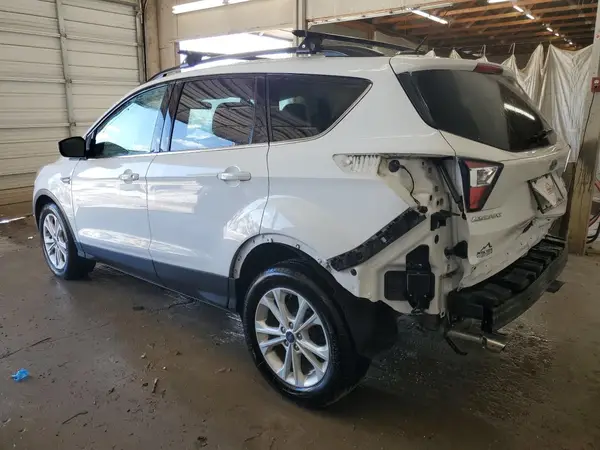 1FMCU0GD8HUF05021 2017 FORD ESCAPE - Image 2