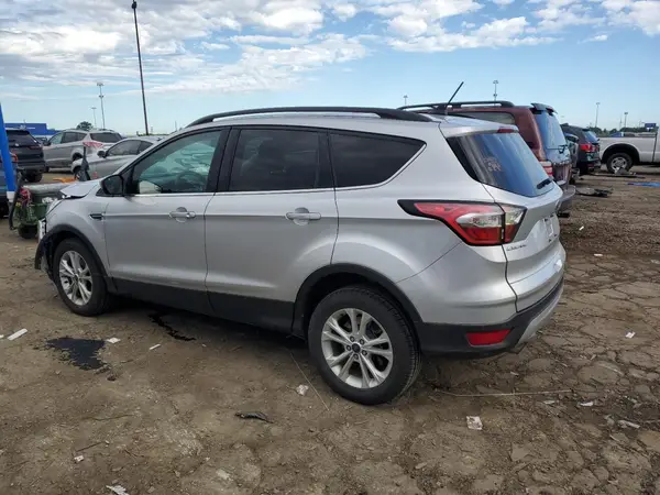 1FMCU0GD8JUA03616 2018 FORD ESCAPE - Image 2
