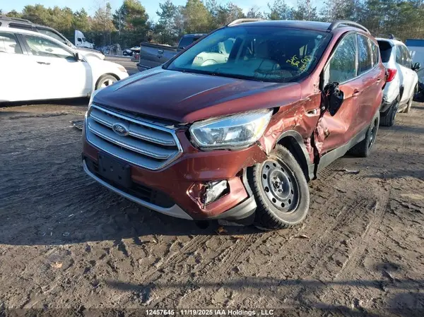 1FMCU0GD8JUA05866 2018 FORD ESCAPE - Image 2