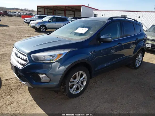 1FMCU0GD8JUA31903 2018 FORD ESCAPE - Image 2