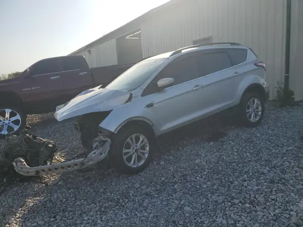 1FMCU0GD8JUA43713 2018 FORD ESCAPE - Image 1