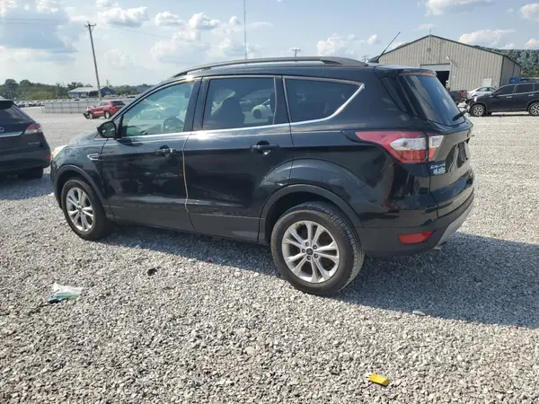 1FMCU0GD8JUA62293 2018 FORD ESCAPE - Image 2