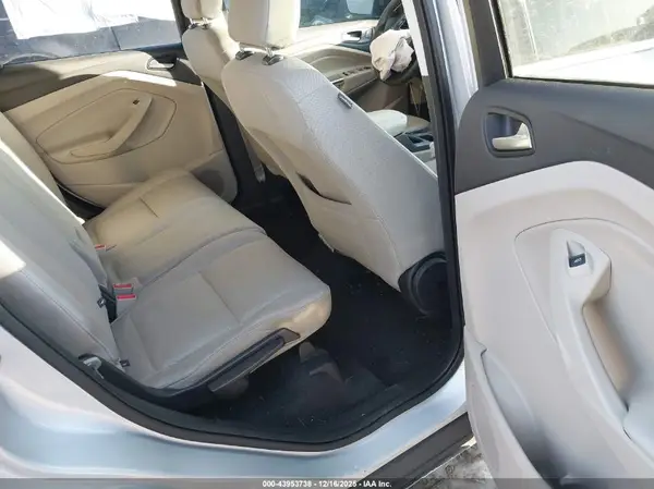 1FMCU0GD8JUA72774 2018 FORD ESCAPE - Image 8