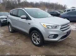 1FMCU0GD8JUA75822 2018 FORD ESCAPE