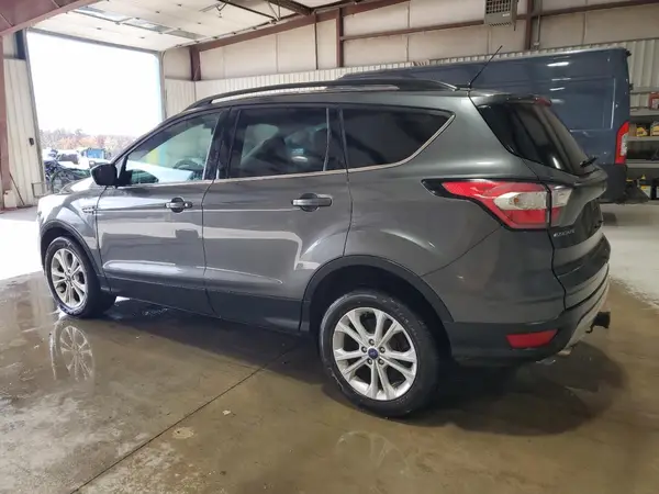1FMCU0GD8JUA81524 2018 FORD ESCAPE - Image 2