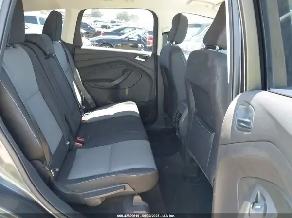 1FMCU0GD8JUA85864 2018 FORD ESCAPE - Image 8