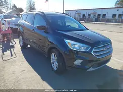 1FMCU0GD8JUA89123 2018 FORD ESCAPE