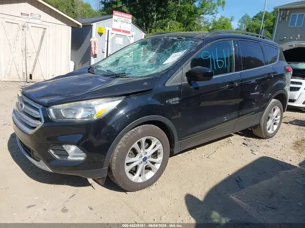1FMCU0GD8JUA95472 2018 FORD ESCAPE - Image 2